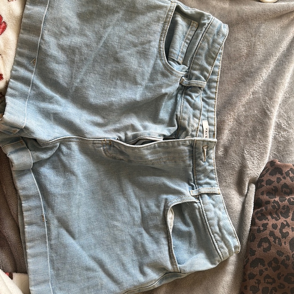 PACSUN mom shorts size 32 new without tags.